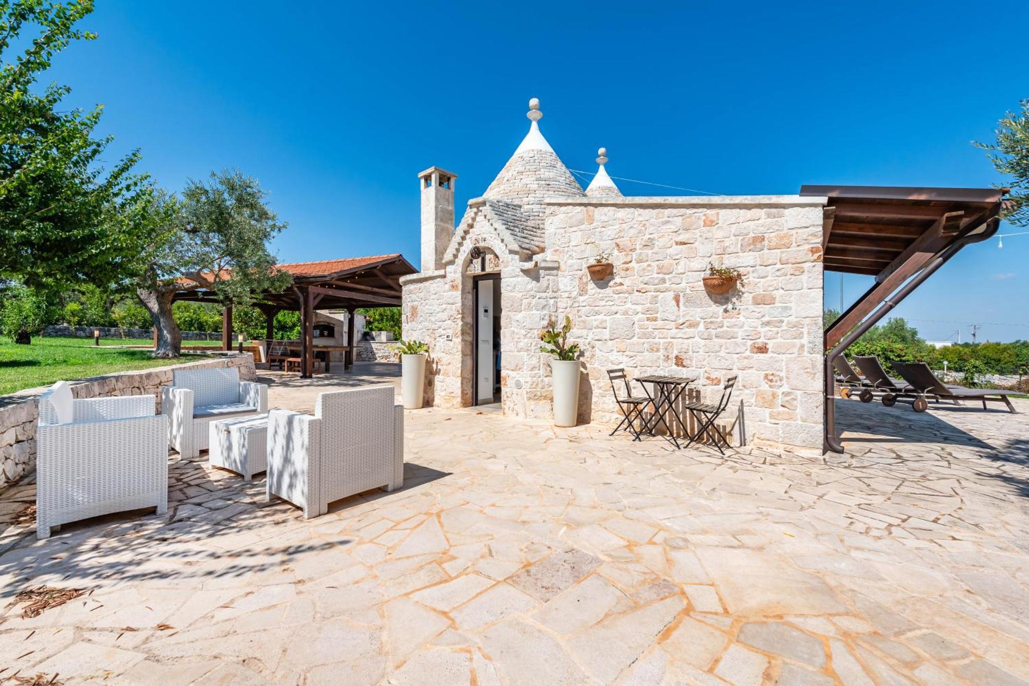 Villa Palmirotta Trulli Relais Castellana Grotte Bagian luar foto