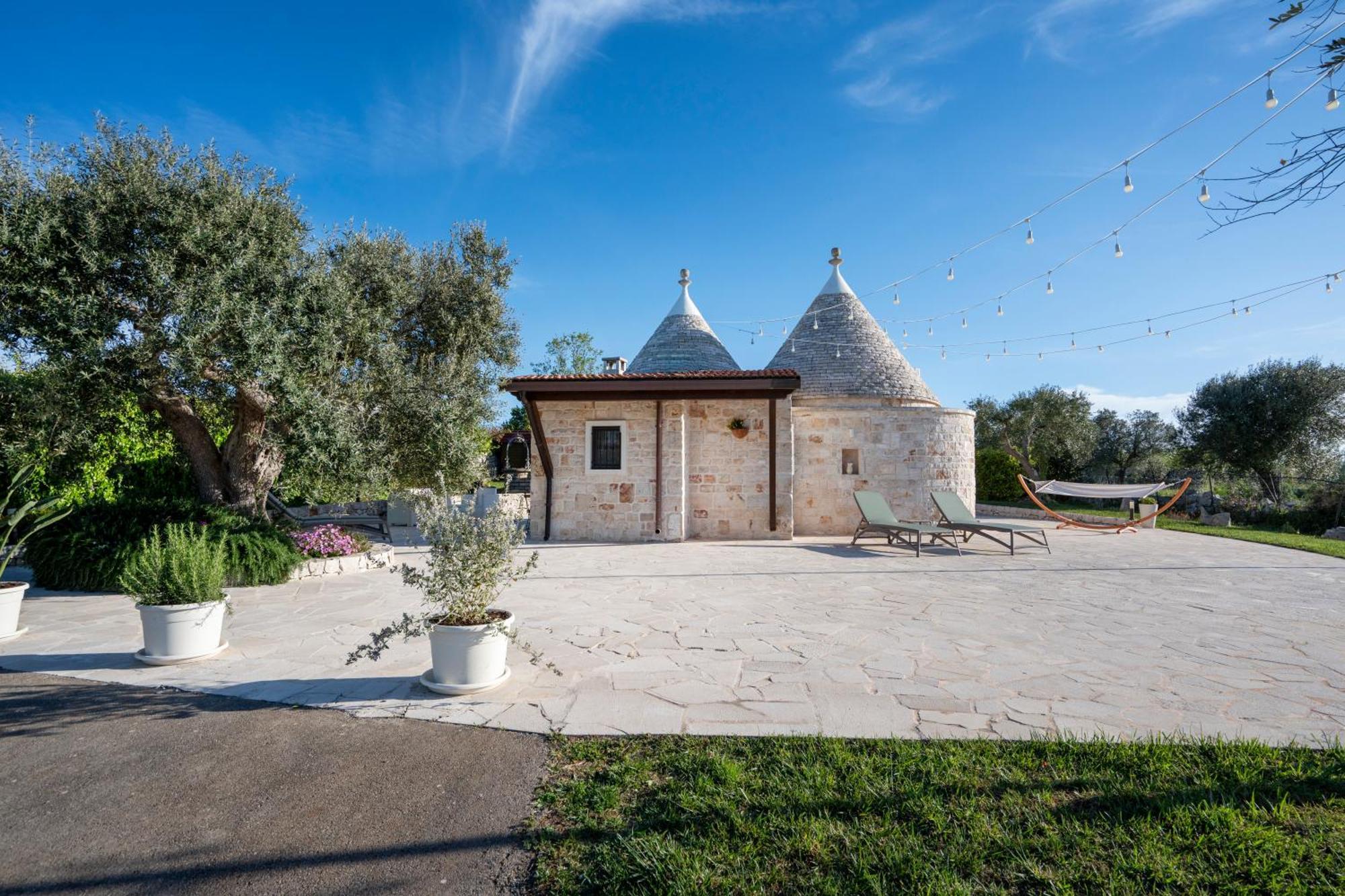 Trulli Relais Villa Castellana Grotte Bagian luar foto